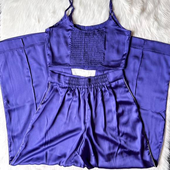 House of Harlow SET Crystal Satin Crop Top Wide Leg Pants Purple M Rhinestone - Picture 5 of 8